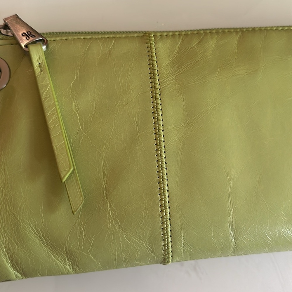 HOBO Vida Wristlet or Clutch Leather Multi-Slot Bag Green Apple Kiwi Color - Picture 6 of 11